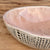 Skål rosa, med svart krokebolle mønstre, 13 cm
